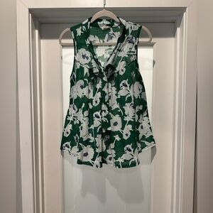 Ember Green and White Floral Sleeveless Blouse with Ties Size M Lightweight Fun